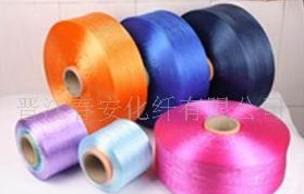 ��ɫ���]�z