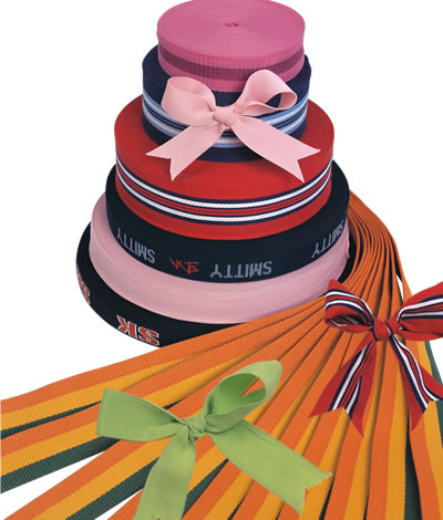 ��ɫ����