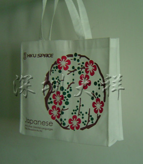 �V�ݟo(w��)������Ʒ�S(ch��ng)