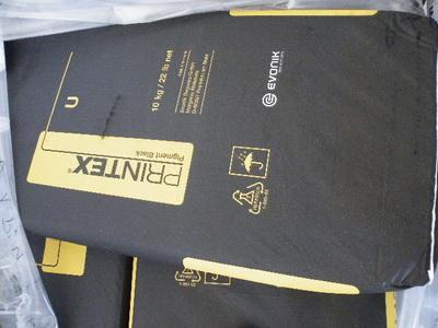 �¹�ِɫ��̿��U̼��