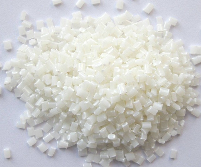 LLDPE��Ĥ���۱�ϩ������Ʒ͸��ĸ�ϡ�HB102