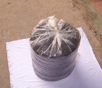 ���]����