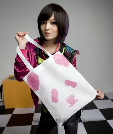 ����������b��