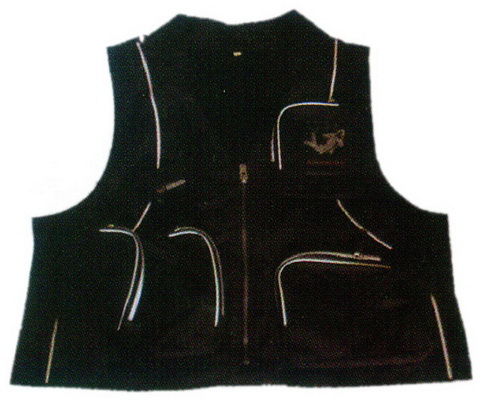 ��~(y��)����