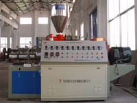 �p�ݗU�D���C