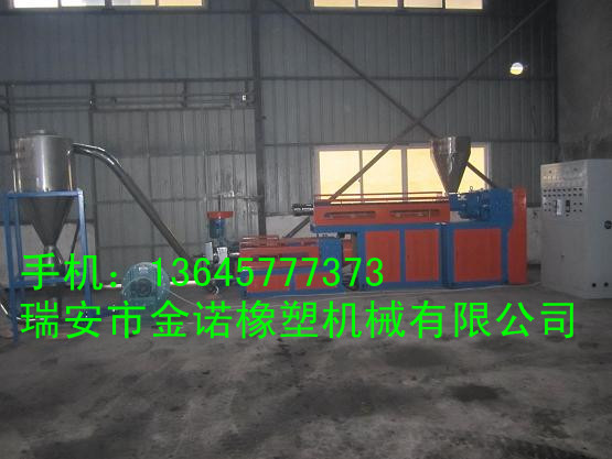 �����C|�����C�S��|�����C�r��