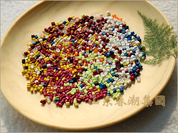 �ɶ�����ɫ���]���zɫĸ��