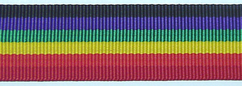 ���]����