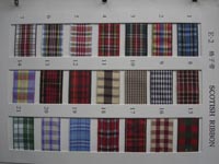 ���]����