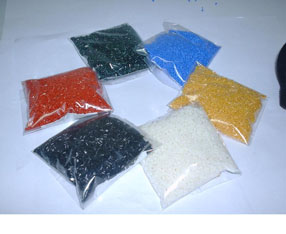 �۱�ϩɫĸ��