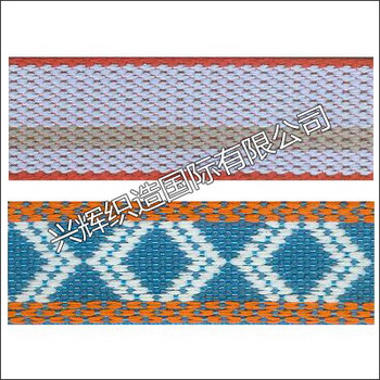 ��ɫ����