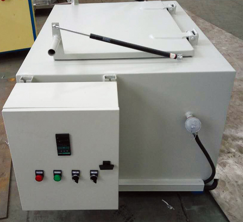 �A(y��)��t