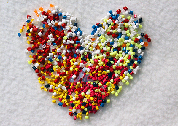 ���]ɫĸ��