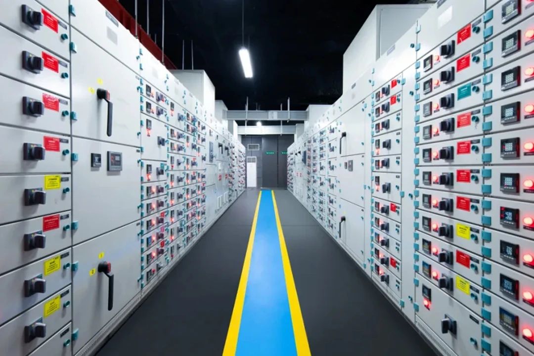 20�꽛(j��ng)�(y��n)�нӵ���׃�������b����